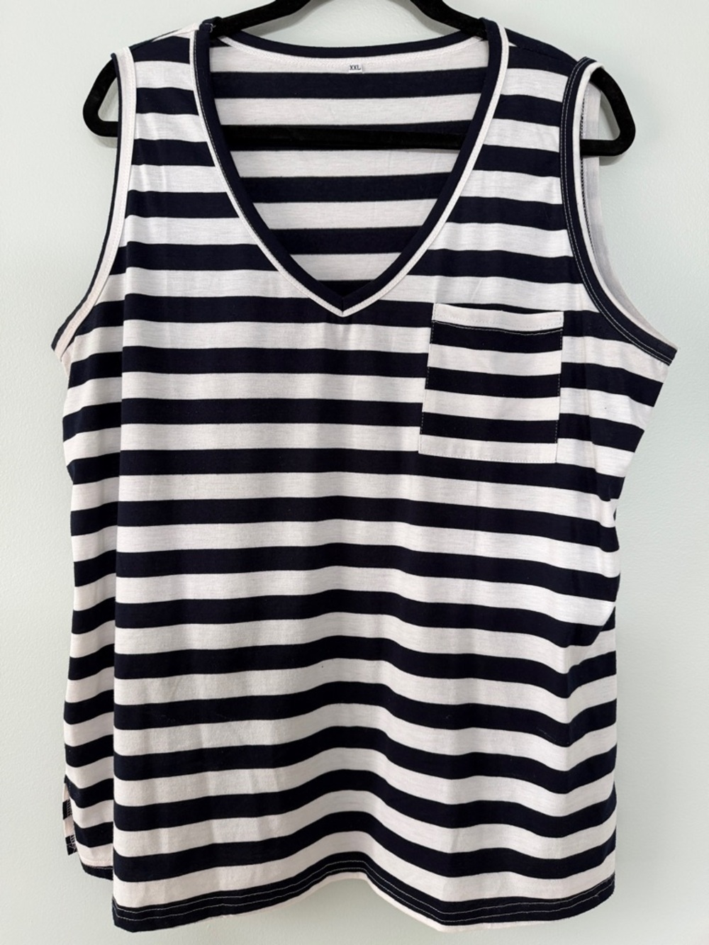 Striped V-Neck Pocket Tank Top - Navy & White - size XXL
